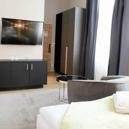 Hotel D50 4*