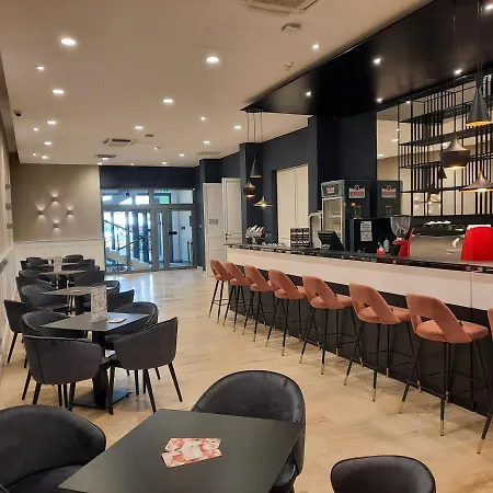 D50 酒店 4*