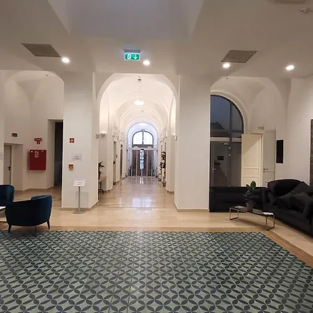 D50 Hotel 4*