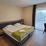 Hotel D50 4*