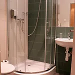 D50